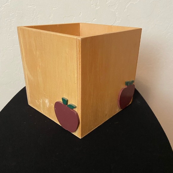 Treat box and note pad set great for Teachers - Picture 2 of 7